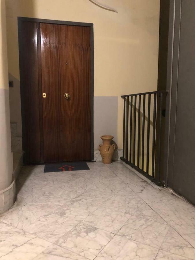 Апартаменты La Casa Di Nana' Неаполь Экстерьер фото